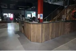 Local commercial dans Mérignac à louer - Photo de l’immeuble – Image 2 sur 2