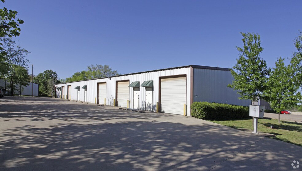5012 Kaltenbrun Rd, Fort Worth, TX à louer - Photo principale – Image 1 sur 5