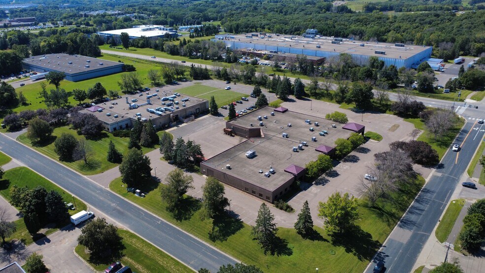 343 E 82nd St, Chaska, MN à vendre - Photo de l’immeuble – Image 3 sur 18