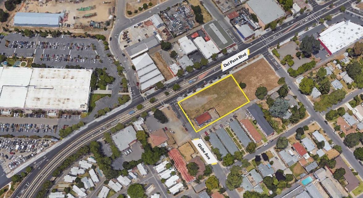 1000-1016 Del Paso Blvd, Sacramento, CA à vendre Photo de l’immeuble– Image 1 sur 2