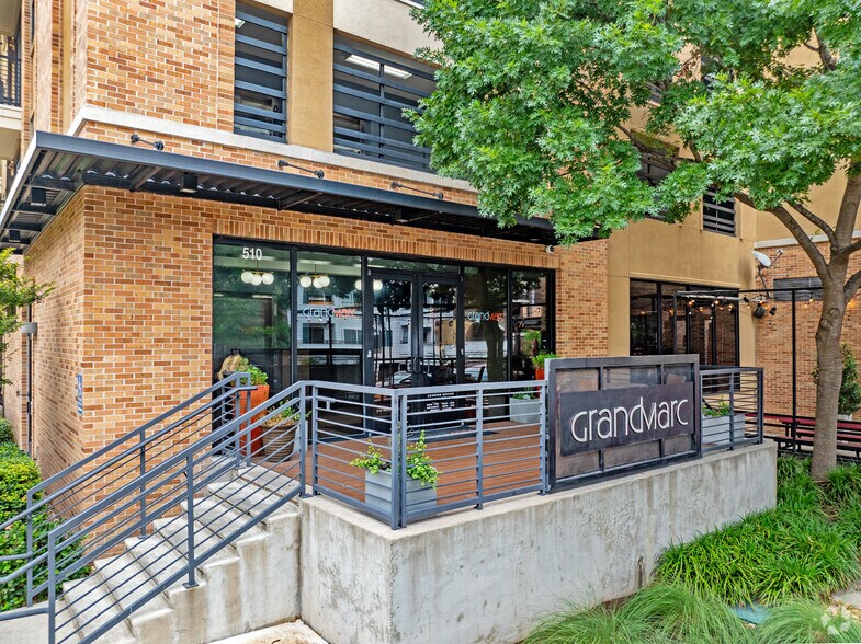 510 W 26th St, Austin, TX à louer - Photo de l’immeuble – Image 3 sur 4