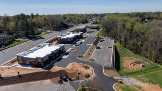 Plus de détails pour 1929 Sharonwood Ln, Rock Hill, SC - Bureau/Local commercial, Local commercial à louer