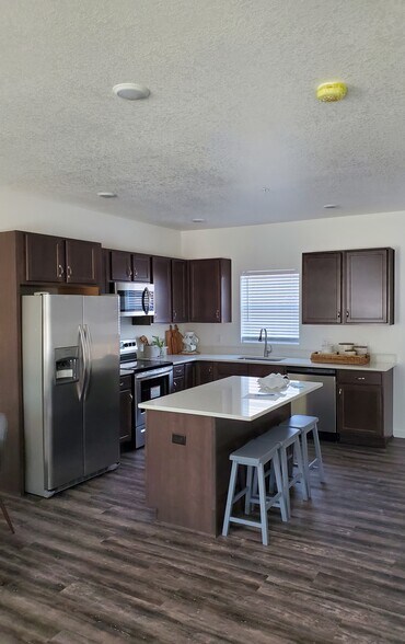 210 Wilson St, Van Meter, IA à vendre - Photo de l’immeuble – Image 1 sur 21