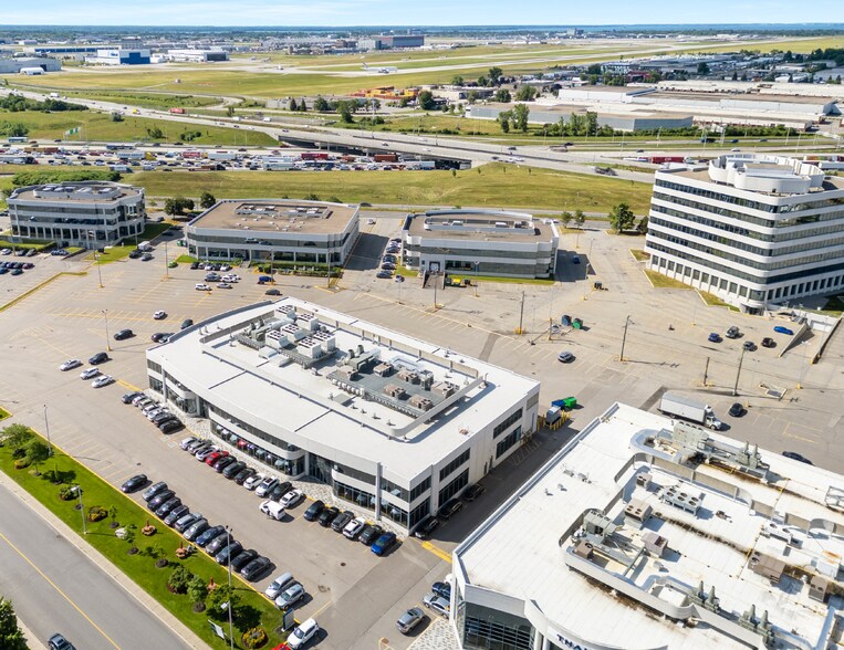 4800-4858 Rue Lévy, Montréal, QC à louer - Photo de l’immeuble – Image 2 sur 6