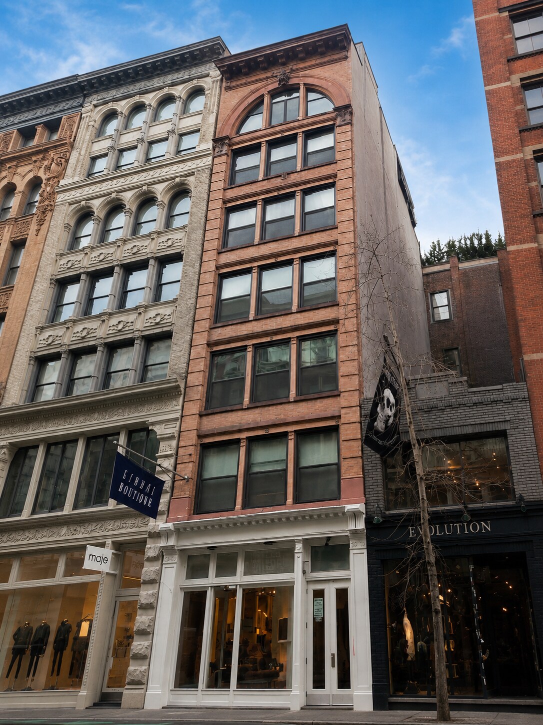 118 Spring St, New York, NY à louer Photo de l’immeuble– Image 1 sur 2