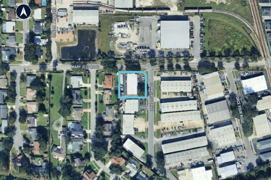 5500 Commerce Dr, Orlando, FL à vendre - Photo de l’immeuble – Image 3 sur 3