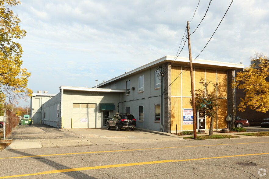 336 W 1st St, Flint, MI à vendre - Photo de l’immeuble – Image 2 sur 8