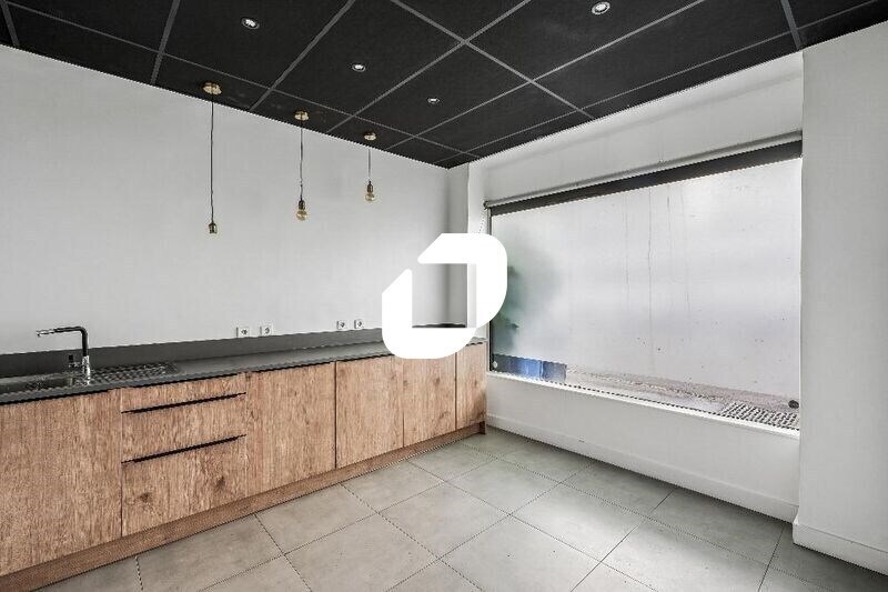 21 Boulevard Du Parc, Neuilly-sur-Seine à vendre - Photo de l’immeuble – Image 3 sur 8
