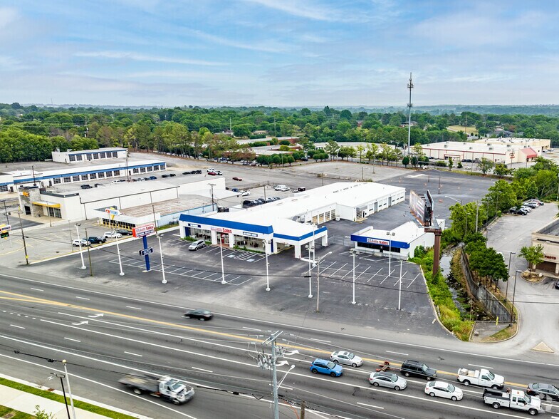 1809-1811 Gallatin Pike N, Madison, TN à vendre - Photo de l’immeuble – Image 3 sur 28