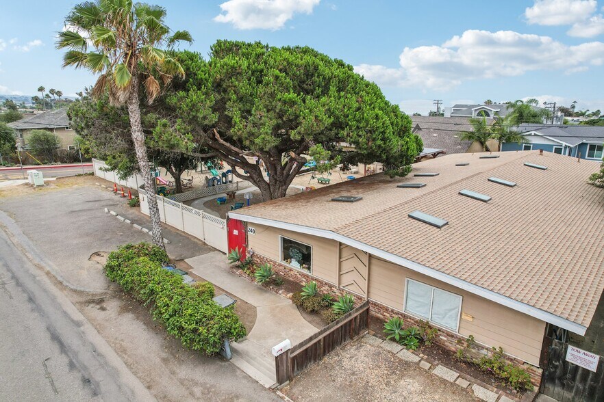240 Birmingham Dr, Cardiff, CA à vendre - Photo de l’immeuble – Image 3 sur 12