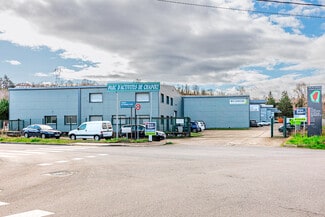 Plus de détails pour Industriel/Logistique à louer
