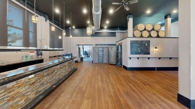 5900 Madison Rd, Cincinnati, OH à louer Photo intérieure– Image 1 sur 5