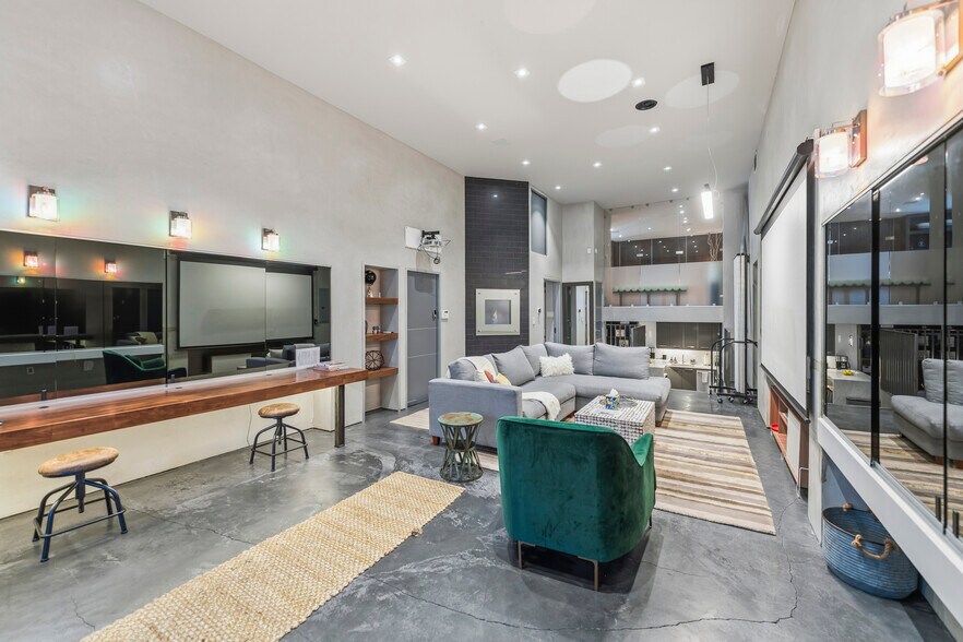 2459 Lombard St, San Francisco, CA à vendre - Photo principale – Image 1 sur 35