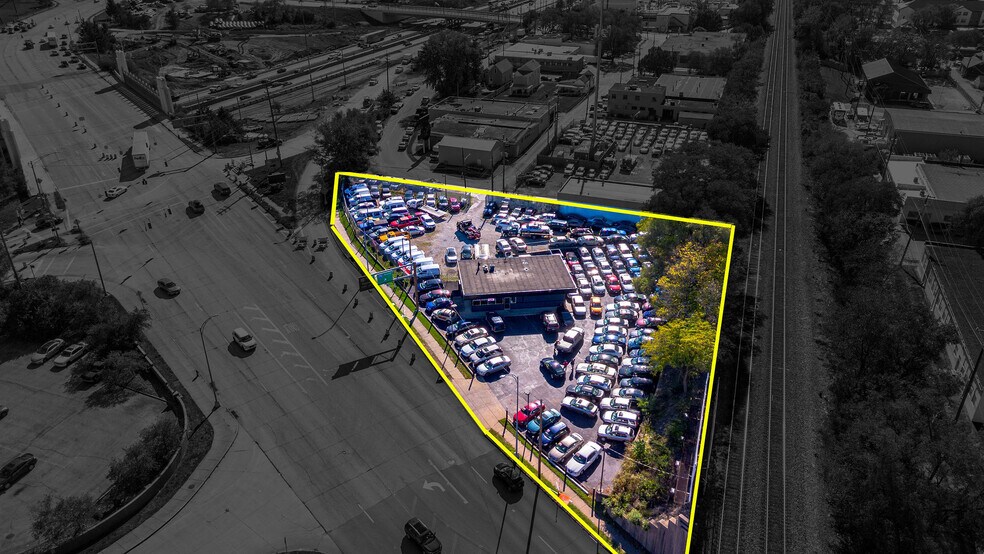 7329 Paddock Rd, Cincinnati, OH à louer - Photo de l’immeuble – Image 3 sur 14