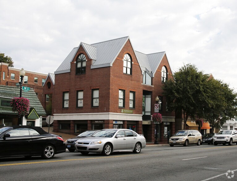 3325-3329 M St NW, Washington, DC à louer - Photo principale – Image 1 sur 3