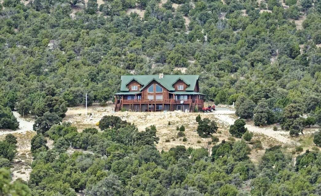 23886 6450, Cedar City, UT à vendre Photo principale– Image 1 sur 41