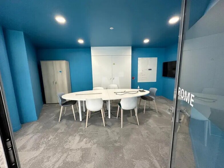 Bureau dans Rungis à louer - Photo intérieure – Image 3 sur 9
