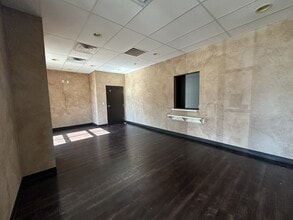 4002 Garth Rd, Baytown, TX à louer Photo intérieure– Image 1 sur 8