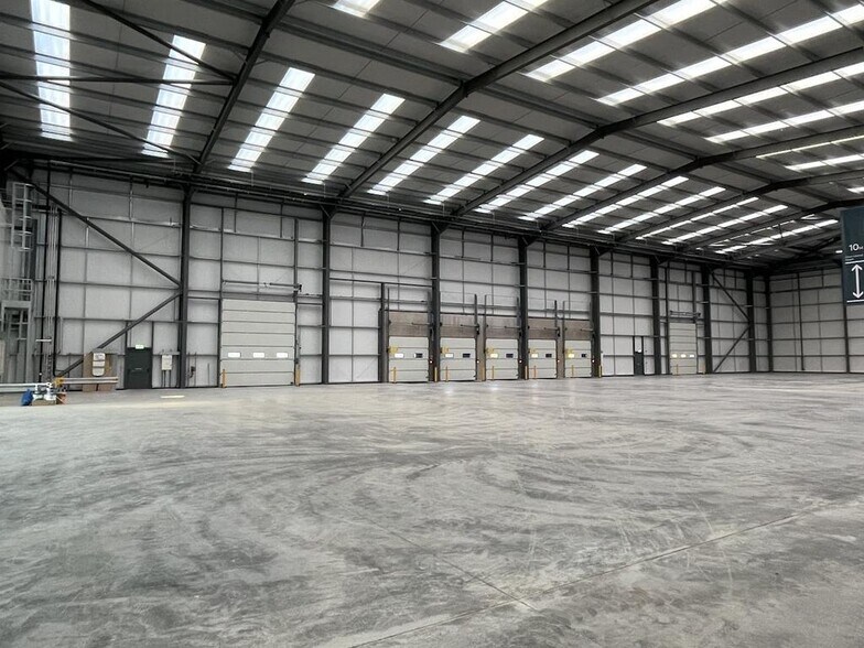 C55 Indurent Park, Stoke On Trent à louer - Photo de l’immeuble – Image 3 sur 44