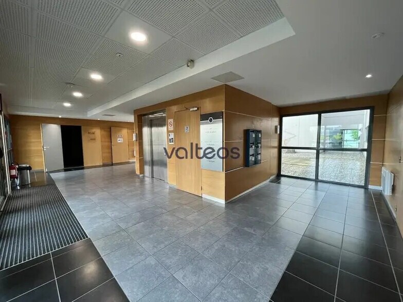Bureau dans Blagnac à louer - Photo de l’immeuble – Image 2 sur 12