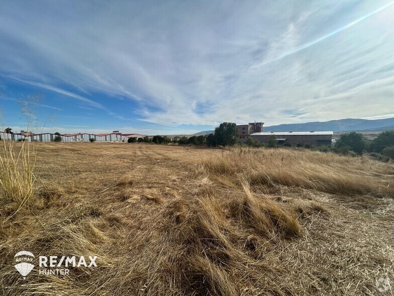 Terrain dans Segovia, Segovia à vendre - Photo de l’immeuble – Image 3 sur 7