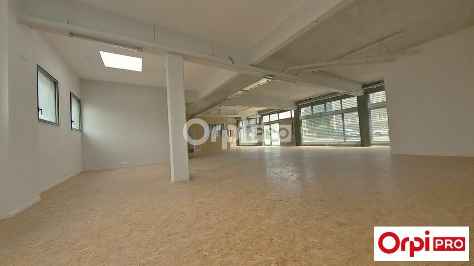 Local commercial dans Lille à louer - Photo de l’immeuble – Image 2 sur 8