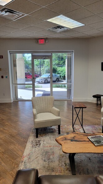 270 Crossway Rd, Tallahassee, FL à vendre - Photo de l’immeuble – Image 2 sur 23