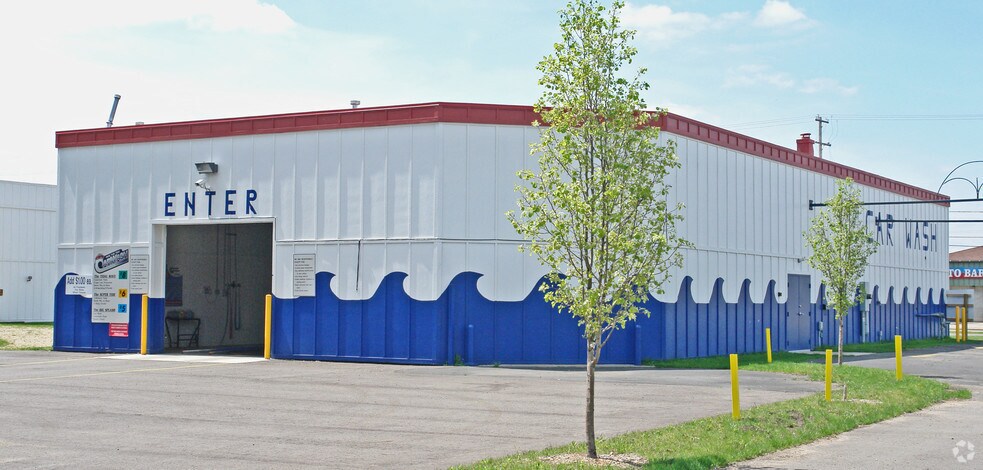 3340 S Division Ave, Grand Rapids, MI à vendre - Photo de l’immeuble – Image 2 sur 2