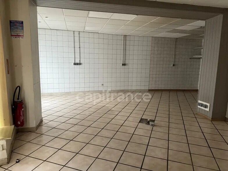 Local commercial dans Maxéville à louer - Photo de l’immeuble – Image 3 sur 6