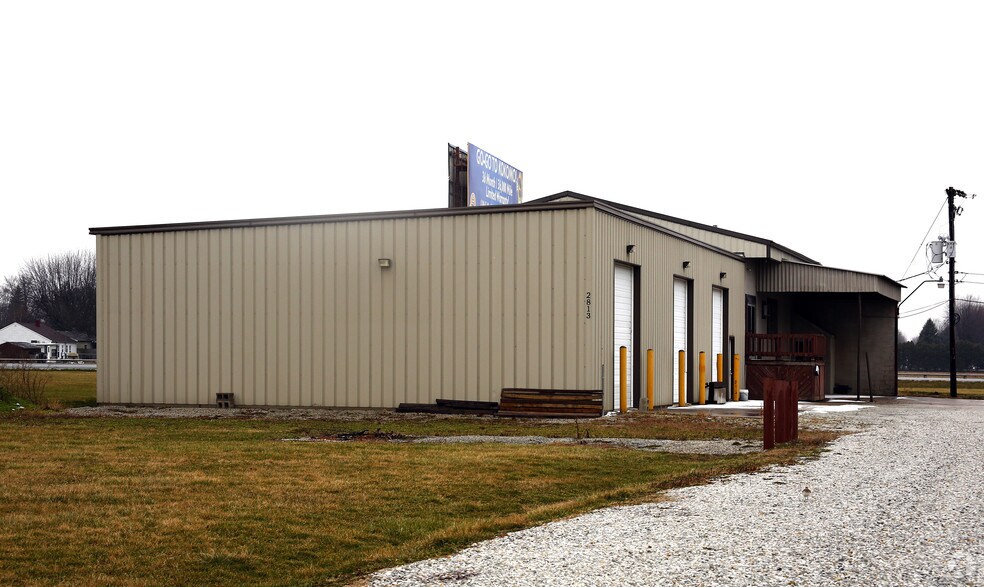 2813 N 50 E, Kokomo, IN à louer - Photo de l’immeuble – Image 2 sur 6