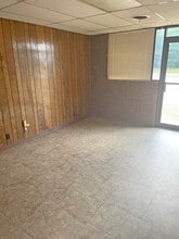 1407 S Kings Hwy, Texarkana, TX à louer Photo intérieure– Image 2 sur 6