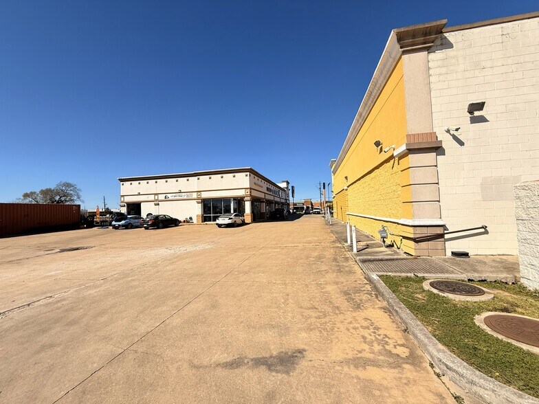 18037 FM-529, Cypress, TX à louer - Photo de l’immeuble – Image 3 sur 10