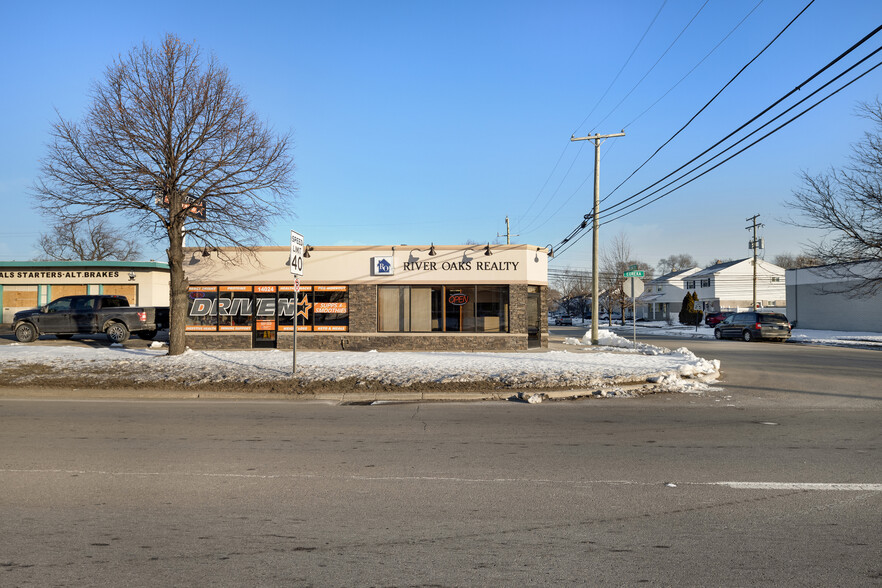 14024 Eureka Rd, Southgate, MI à louer - Photo de l’immeuble – Image 3 sur 3