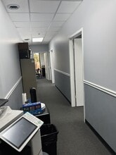 4550 W 103rd St, Oak Lawn, IL à louer Photo intérieure– Image 1 sur 8