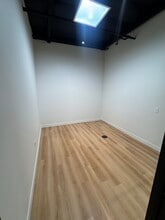 2150 N Trabajo Dr, Oxnard, CA à louer Photo de l’immeuble– Image 2 sur 2