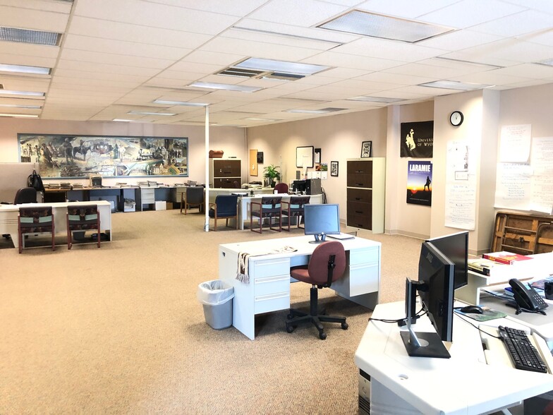 320 E Grand Ave, Laramie, WY à louer - Photo intérieure – Image 2 sur 13