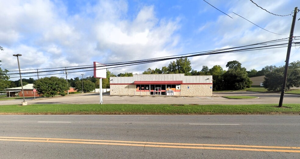 534 Lawrence Harris Hwy, Slocomb, AL à louer - Photo principale – Image 1 sur 2