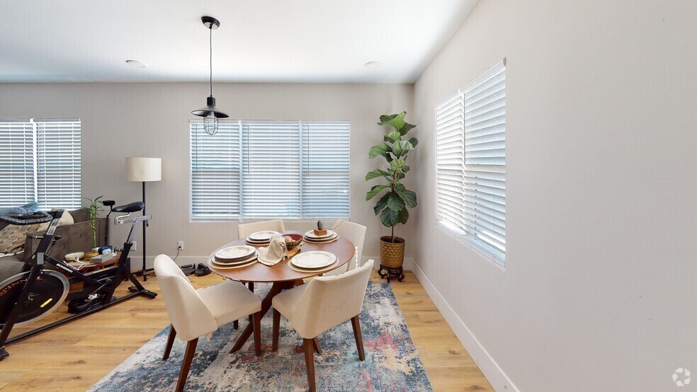 1020 E 10th St, Long Beach, CA à vendre - Numérisation 3D Matterport – Image 3 sur 25