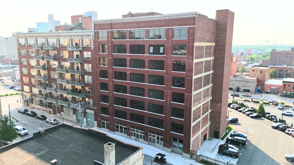 15 S Ontario St, Toledo, OH à louer - Photo de l’immeuble – Image 2 sur 4