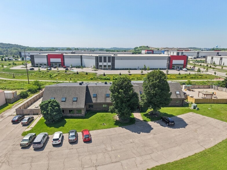 2851-2855 Capitol Dr, Sun Prairie, WI à vendre - Photo de l’immeuble – Image 3 sur 3