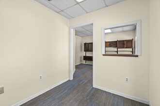6416-6420 Central Ave, Saint Petersburg, FL à louer Photo intérieure– Image 1 sur 15