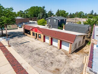 Plus de détails pour 8122 Grand Ave, River Grove, IL - Local commercial à vendre