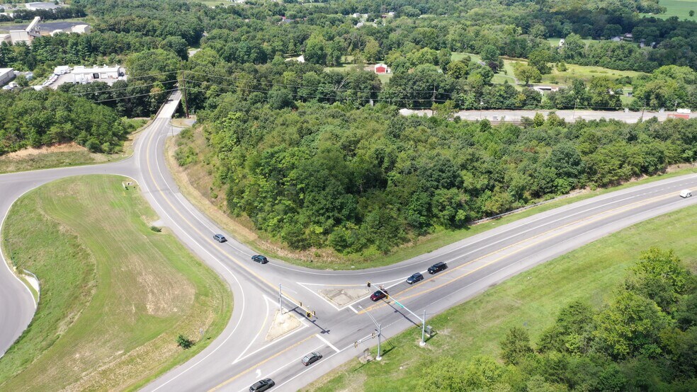 11780 Mexico Farm Road Southeast, Cumberland, MD à vendre - Photo principale – Image 1 sur 4