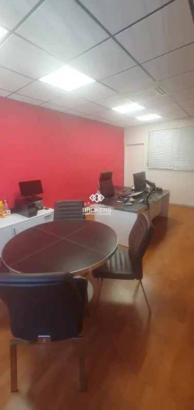 Plus de détails pour Local commercial à vendre