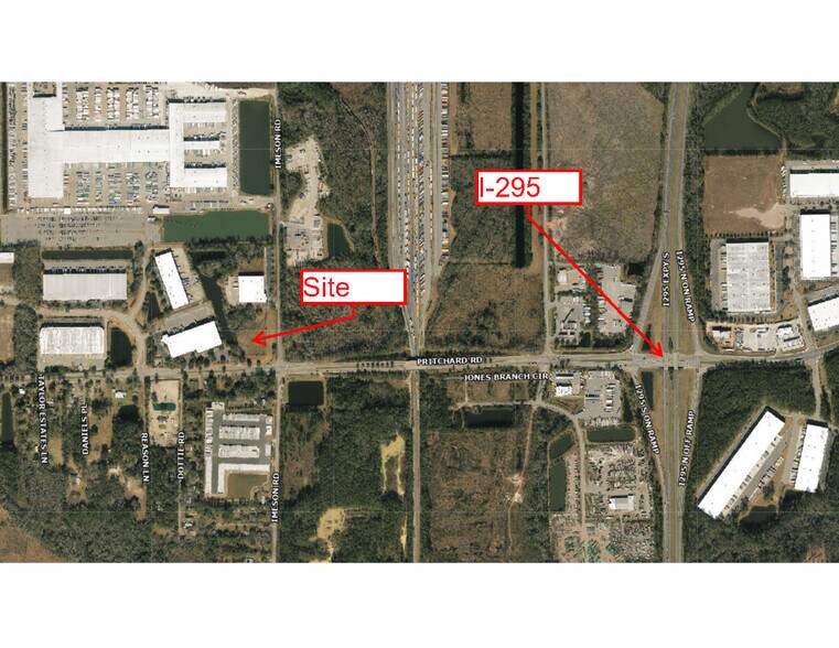7555 Pritchard rd, Jacksonville, FL à vendre - Photo de l’immeuble – Image 2 sur 4