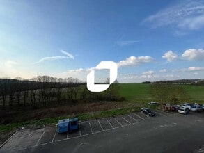 68 Rue De La Croix De L'Orme, Morainvilliers, YVE - VUE AÉRIENNE  vue de carte