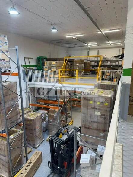 Industriel/Logistique dans Chennevières-sur-Marne à louer - Photo de l’immeuble – Image 2 sur 8