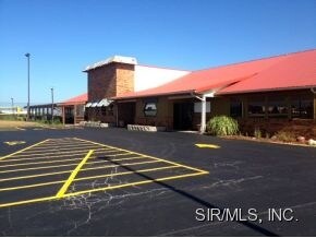 1403 W Stamer Dr, Litchfield, IL à louer Photo principale– Image 1 sur 15