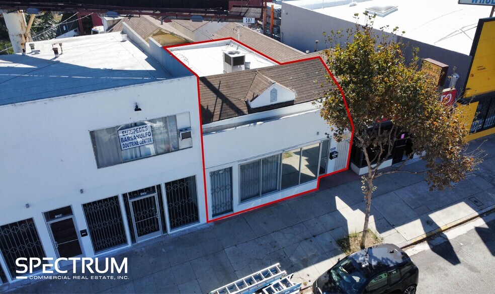 12220 W Pico Blvd, Los Angeles, CA à louer - Photo de l’immeuble – Image 3 sur 17