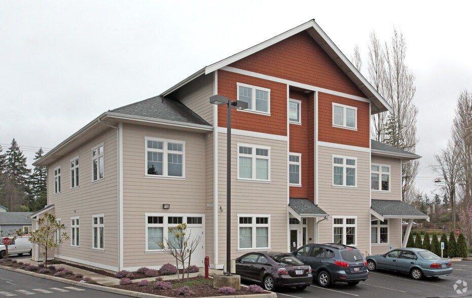 1740 Pottery Ave, Port Orchard, WA à vendre - Photo de l’immeuble – Image 3 sur 7
